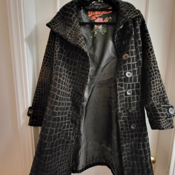 Desigual Black & Brown Textured Faux Croc Button-Down Midi Coat - Size 36 - Picture 2 of 10